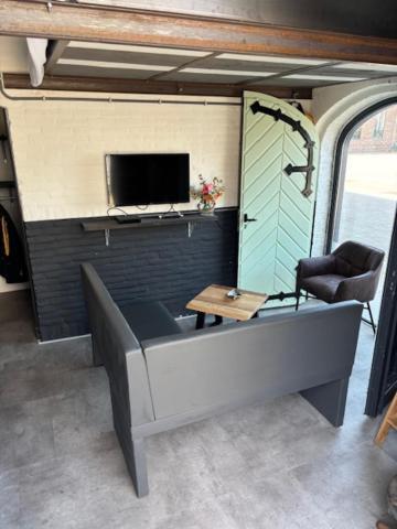 De Oude Brandweerkazerne 4 Persoons 2 Kamer Appartement Kaatsheuvel Dış mekan fotoğraf