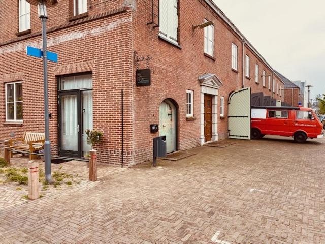 De Oude Brandweerkazerne 4 Persoons 2 Kamer Appartement Kaatsheuvel Dış mekan fotoğraf
